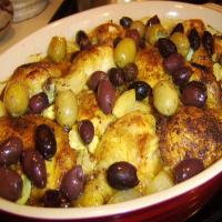 Chicken With Olives, Caramelized Onions, and Sage_image