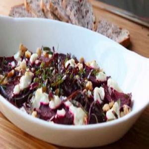 Roasted Beets with Goat Cheese and Walnuts_image