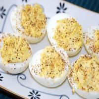 Old Drover's Inn Stuffed Eggs With Hickory-Smoked Salt_image