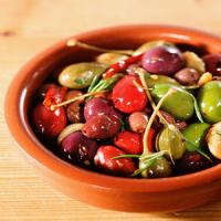 Mixed Olives with Caper Berries_image