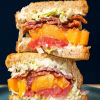The Best BLT (Bacon, Lettuce, and Tomato) Sandwich_image