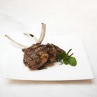 Grilled Lamb Chops with Fresh Mint_image