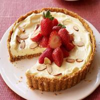 Vanilla-Almond Fruit Tart image