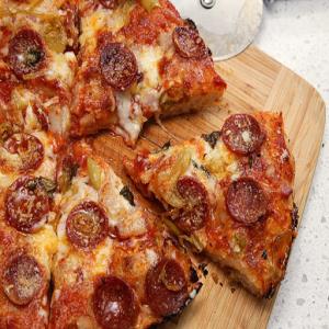 Foolproof New York Style Pan Pizza Recipe - (4.5/5)_image