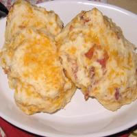 Bacon, Green Onion, and Cheddar Biscuits (Emeril Lagasse)_image