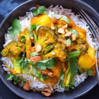 Potato and Broccoli Curry Recipe (Vegan)_image