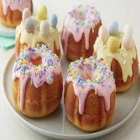 Spring Celebration Mini Bundt Cakes_image