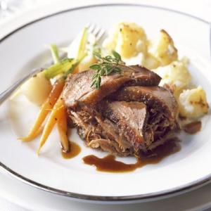 Roast duck two ways with spiced clementine sauce_image