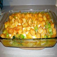 Cheesy Chicken Broccoli & Tater Tot Bake Recipe - (3.9/5) image