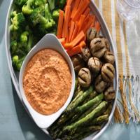 Smoked Red Pepper Dip with Grilled Crudite_image