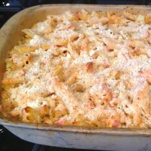 Macaroni with Ham and Cheese Deluxe image