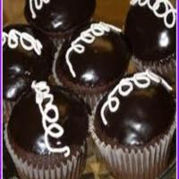 Devils Food Chocolate Creme filled cupcakes_image