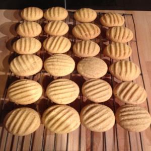 Custard Powder Biscuits (Cookies)_image