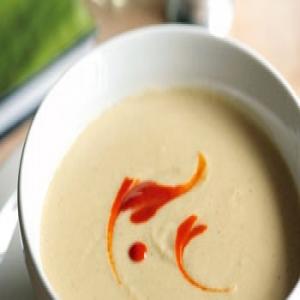 White Bean Soup with Chile Paste_image