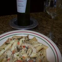 Pasta With Roasted Chicken and Fresh Herbs image