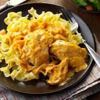 Creamy Chicken Thighs & Noodles_image