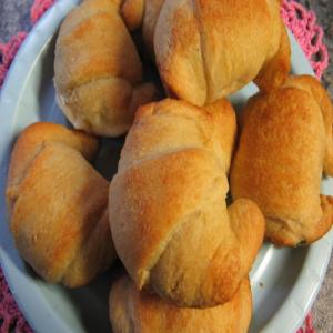 Silly- Simple Cheese and Garlic Filled Crescents Recipe - Food.com_image
