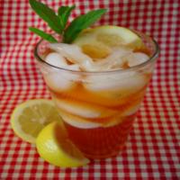 Quick Lemon Iced Tea - by the Glass_image