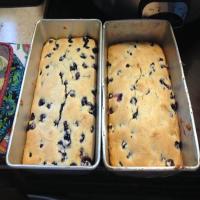 Very berry blueberry tea loaf_image
