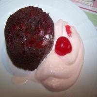 Molten Chocolate-Cherry Cakes_image