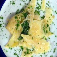 Roasted Butternut Squash Ravioli with a Sage Brown Butter Sauce_image