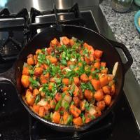 Spicy Sweet Potato and Fire Roasted Poblano Hash Recipe - (4.3/5) image