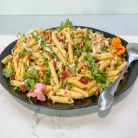Pasta Salad with Arugula and Sun-Dried Tomatoes_image