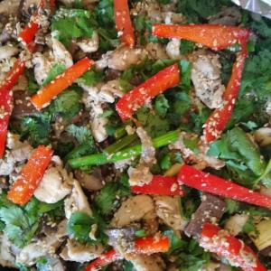 Killer Chicken with Mushroom, Asparagus, and Red Bell Pepper_image