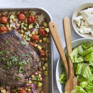 Greek Flank Steak and Veggie Salad_image