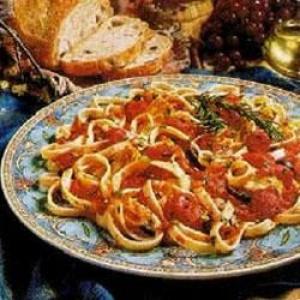 Pasta 'All Amatriciana' with Artichokes and Olives_image