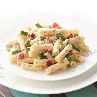 Makeover Rigatoni with Bacon and Asparagus image
