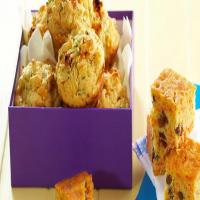 Pumpkin and feta muffins_image