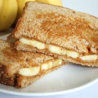 Grilled Peanut Butter and Banana Sandwich_image