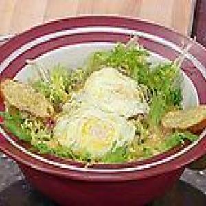 Frisee Salad with Lardons, Fried Eggs and Vinaigrette_image