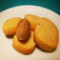 Nutmeg Tea Cookies (Kue Kering) image