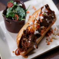 Italian Barbecued Beef Sandwiches with Hot and Sweet Caprese Salad_image