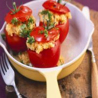 Egg and Cheese Stuffed Tomatoes_image