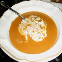 Slow Cooker Carrot Soup_image