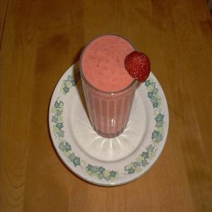 Strawberry Yogurt Shake_image