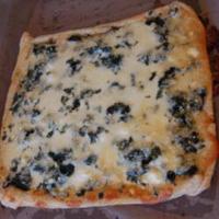 Puff Pastry with Spinach and Feta_image