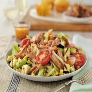 Pulled Pork Salad with Grilled Vegetables_image