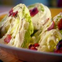 Crisp Salad with Spicy Ranch Dressing_image