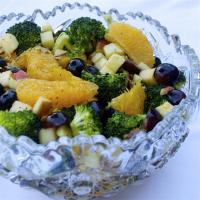 Fruit and Broccoli Buffet Salad_image