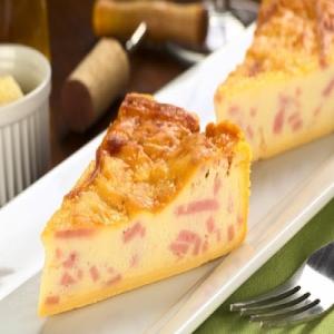 Classic Ham and Cheese Egg Pie_image