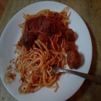 Spaghetti and Chipotle Meatballs image