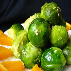 Orange-Buttered Brussels Sprouts_image