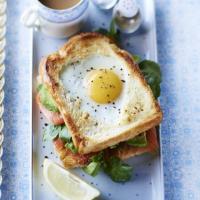 Egg-in-the-hole smoked salmon & avocado toastie image