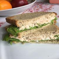 White Tuna Fish Sandwiches_image