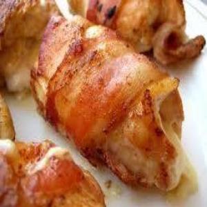 Stuffed Cream Cheese Chicken Wrapped in Bacon_image