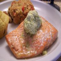 Grilled Salmon With Jalapeno Butter_image